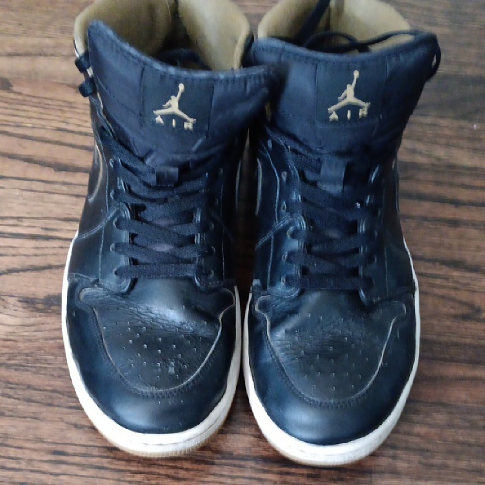 Jordan Black and Gold Sneakers Iconic Design